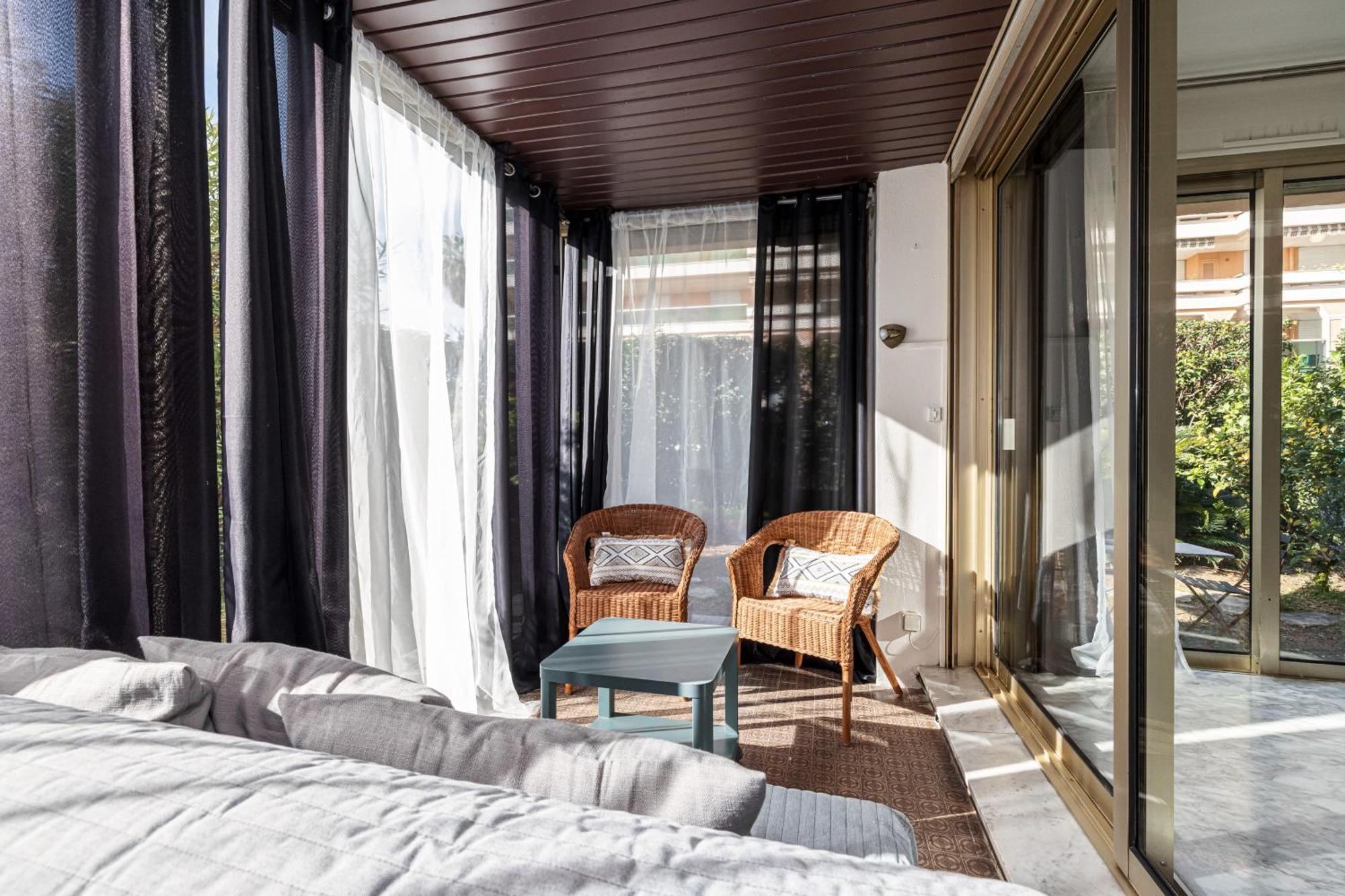 Le Globe Trotteur Apartment Saint-Laurent-du-Var Bagian luar foto
