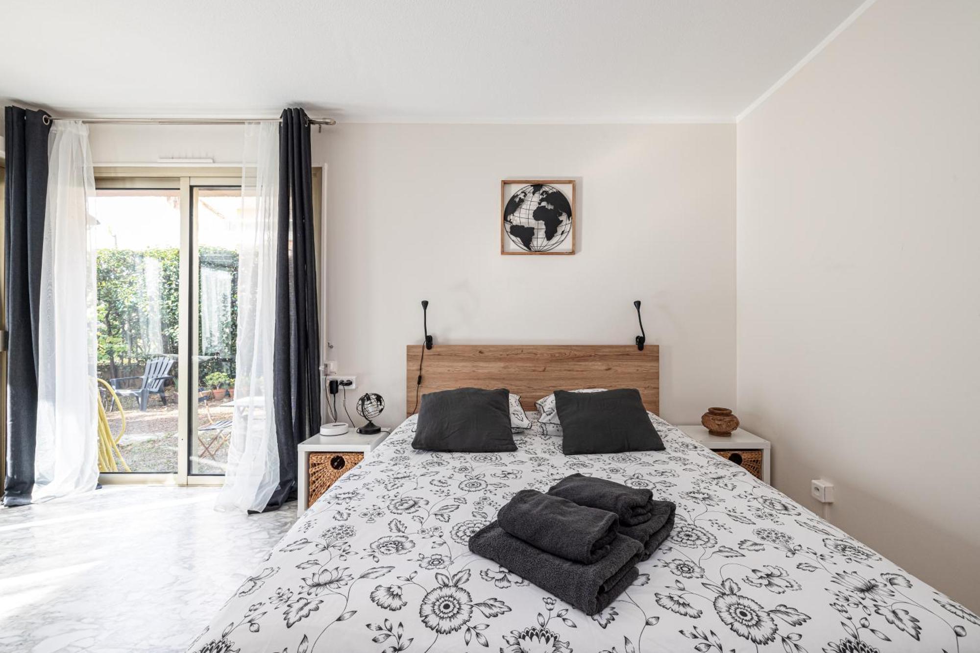 Le Globe Trotteur Apartment Saint-Laurent-du-Var Bagian luar foto
