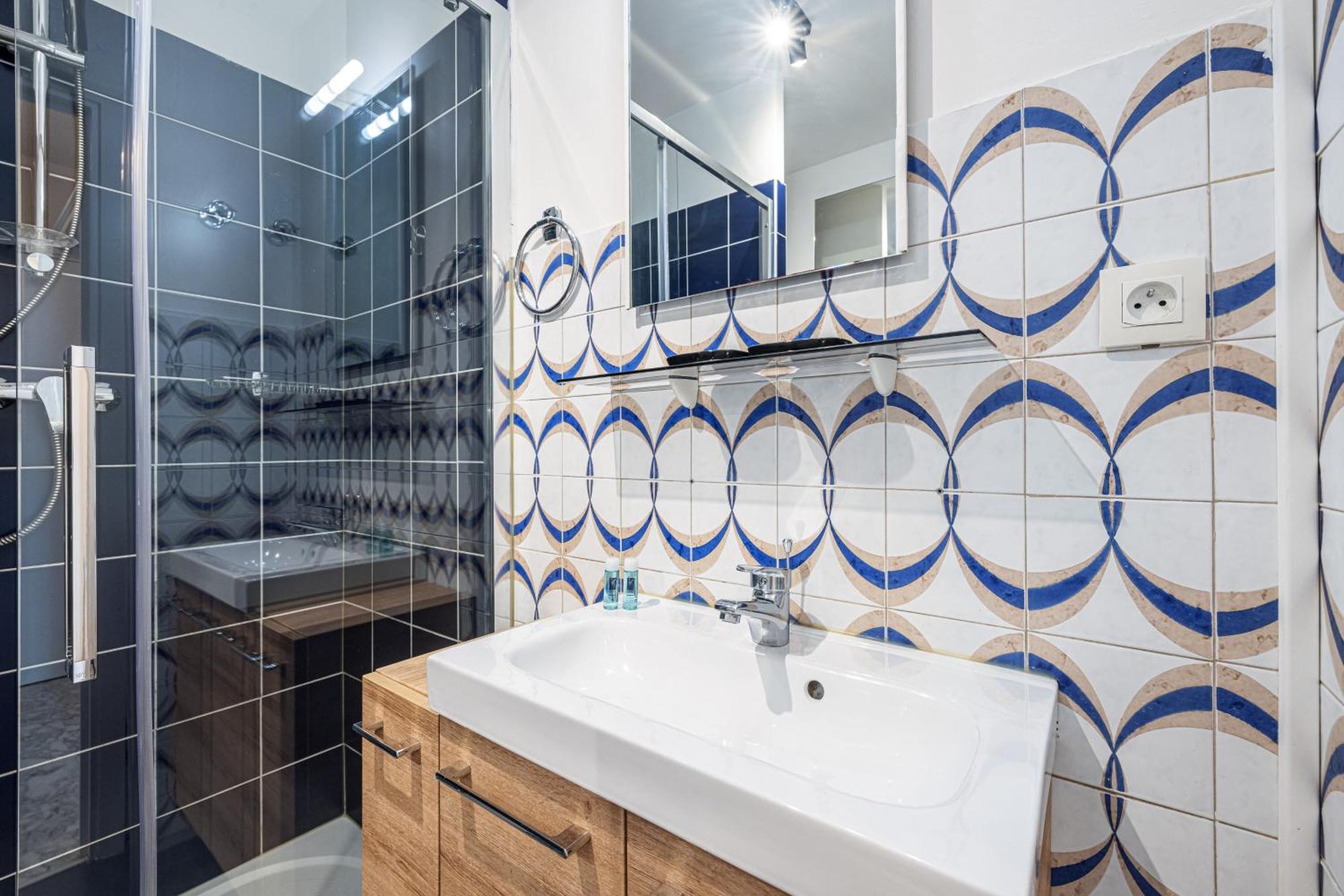 Le Globe Trotteur Apartment Saint-Laurent-du-Var Bagian luar foto
